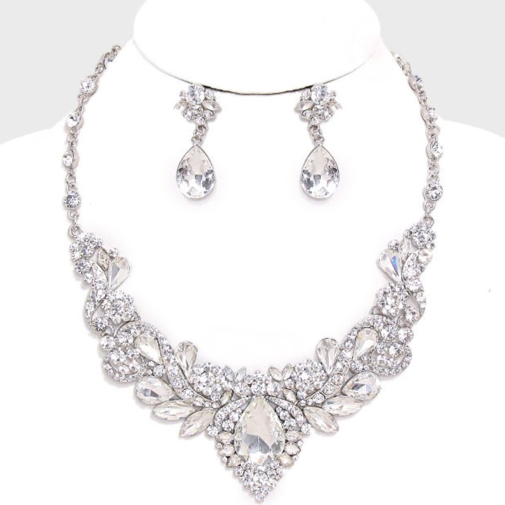 Crystal Chic Wedding Statement Necklace Set